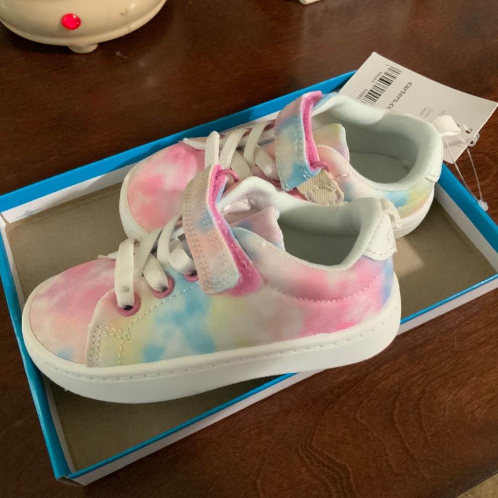 Carter’s Perrie Toddler's Sneakers- Size 6-NWT